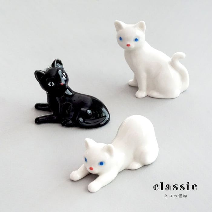 classic ネコの置物 陶器製